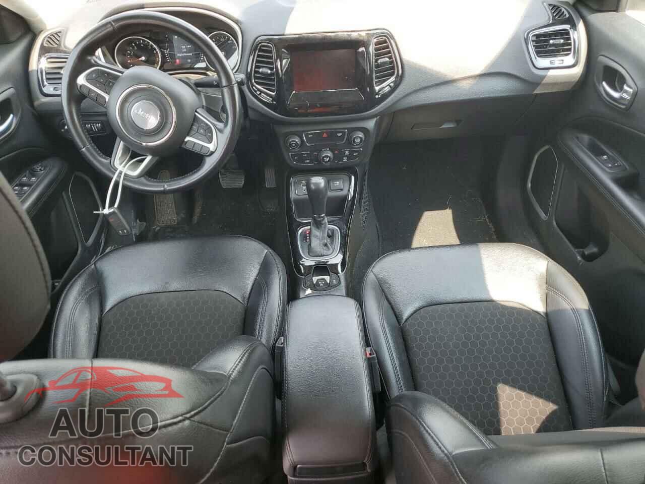 JEEP COMPASS 2020 - 3C4NJCBB1LT176727