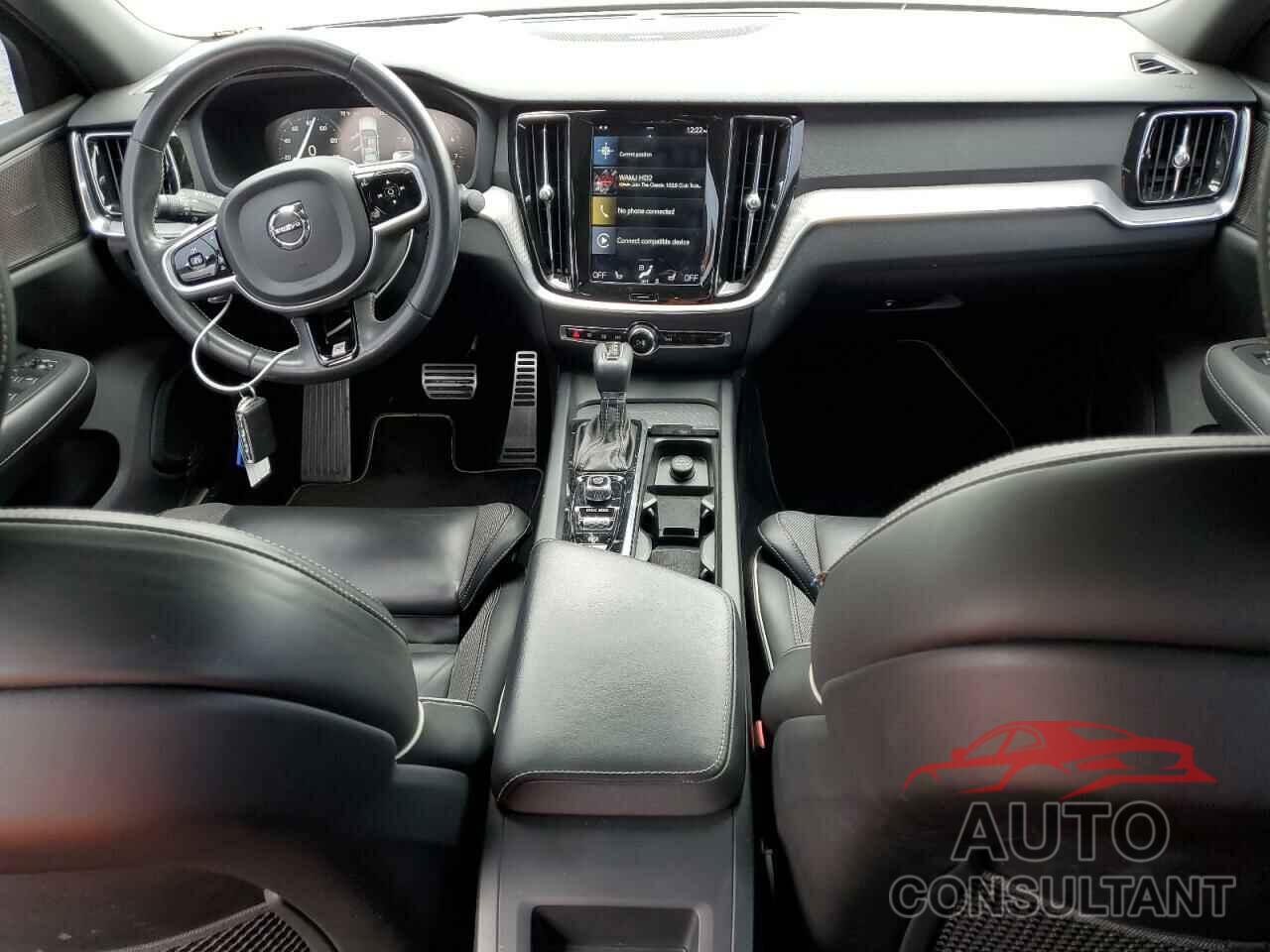 VOLVO S60 2019 - 7JRA22TM2KG013207
