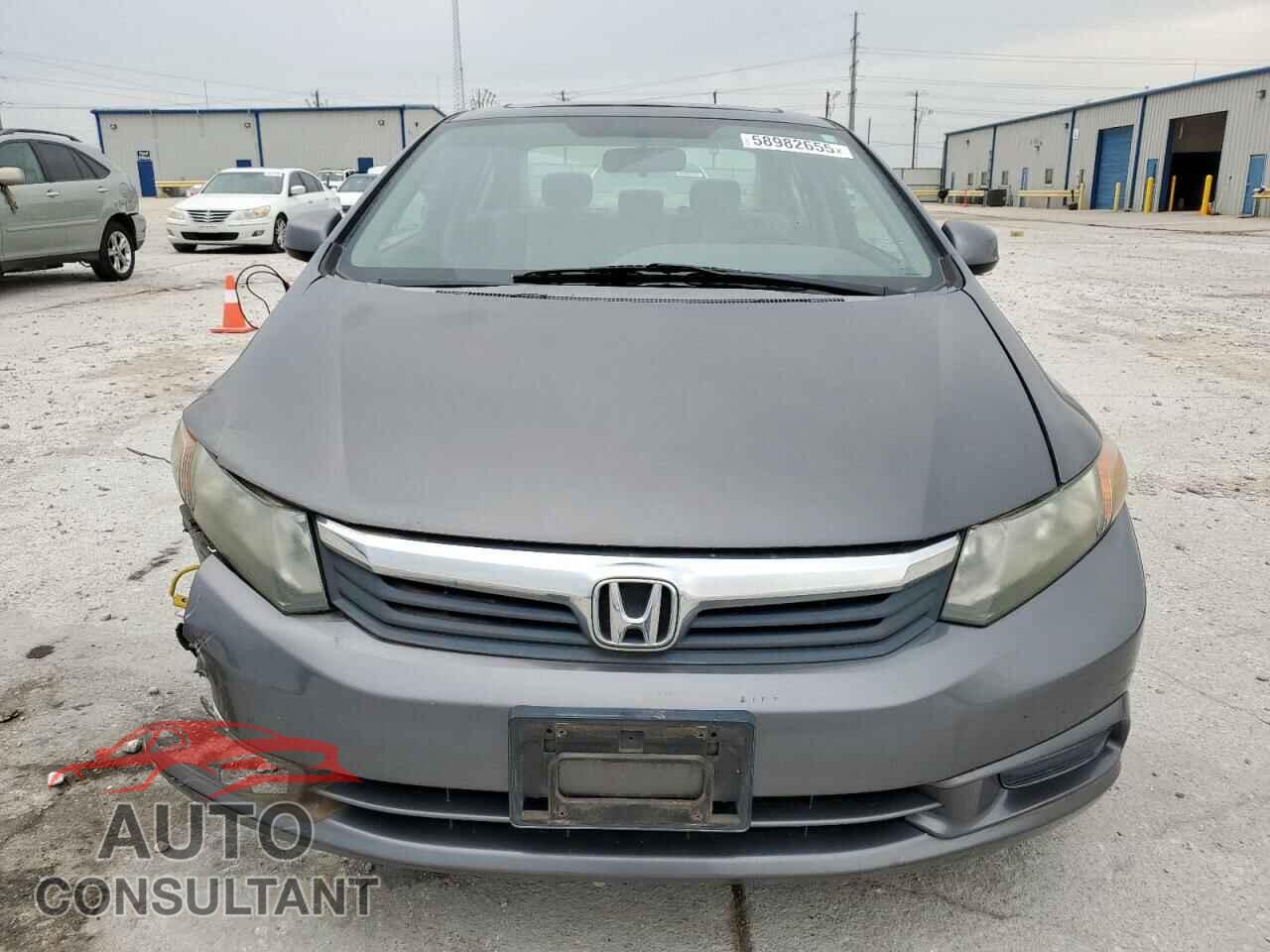 HONDA CIVIC 2012 - 2HGFB2F99CH579495