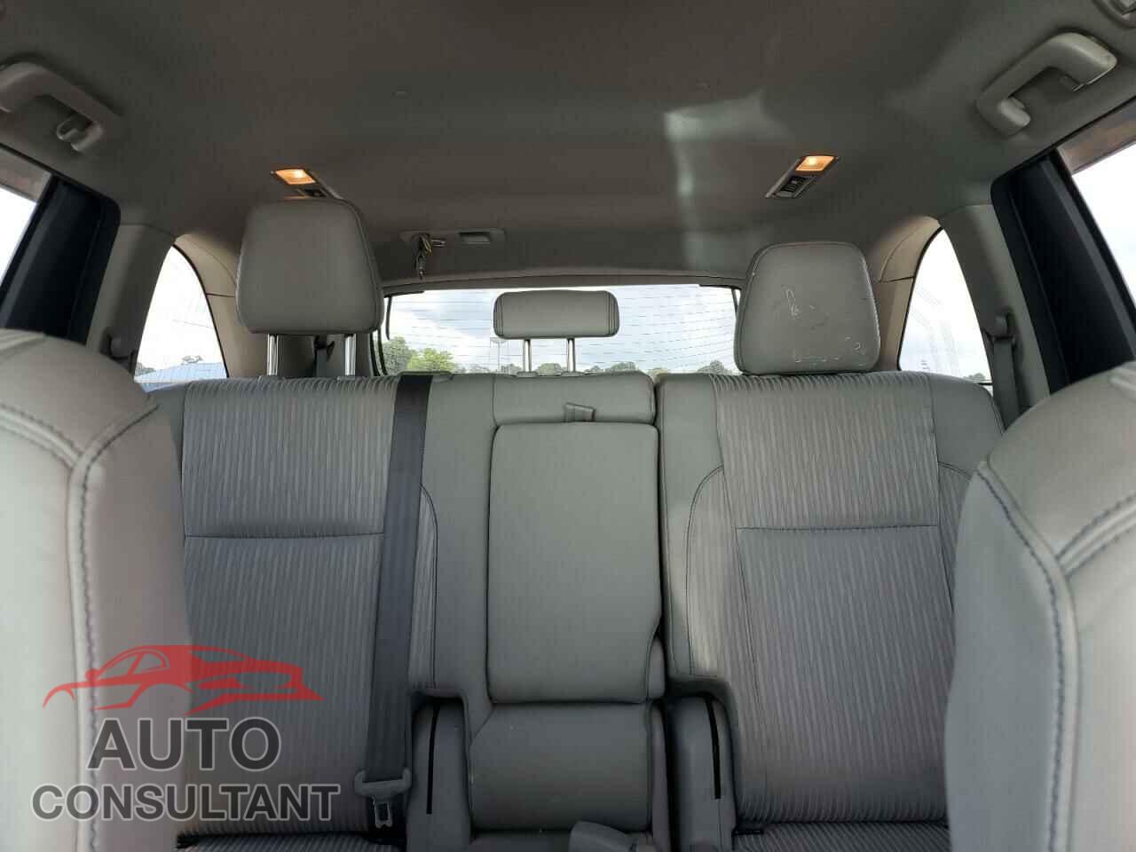 TOYOTA HIGHLANDER 2018 - 5TDZZRFH9JS267392