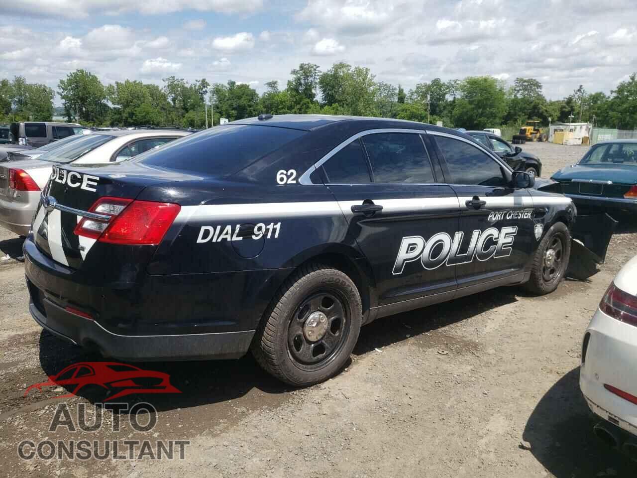 FORD TAURUS 2017 - 1FAHP2MK4HG130894
