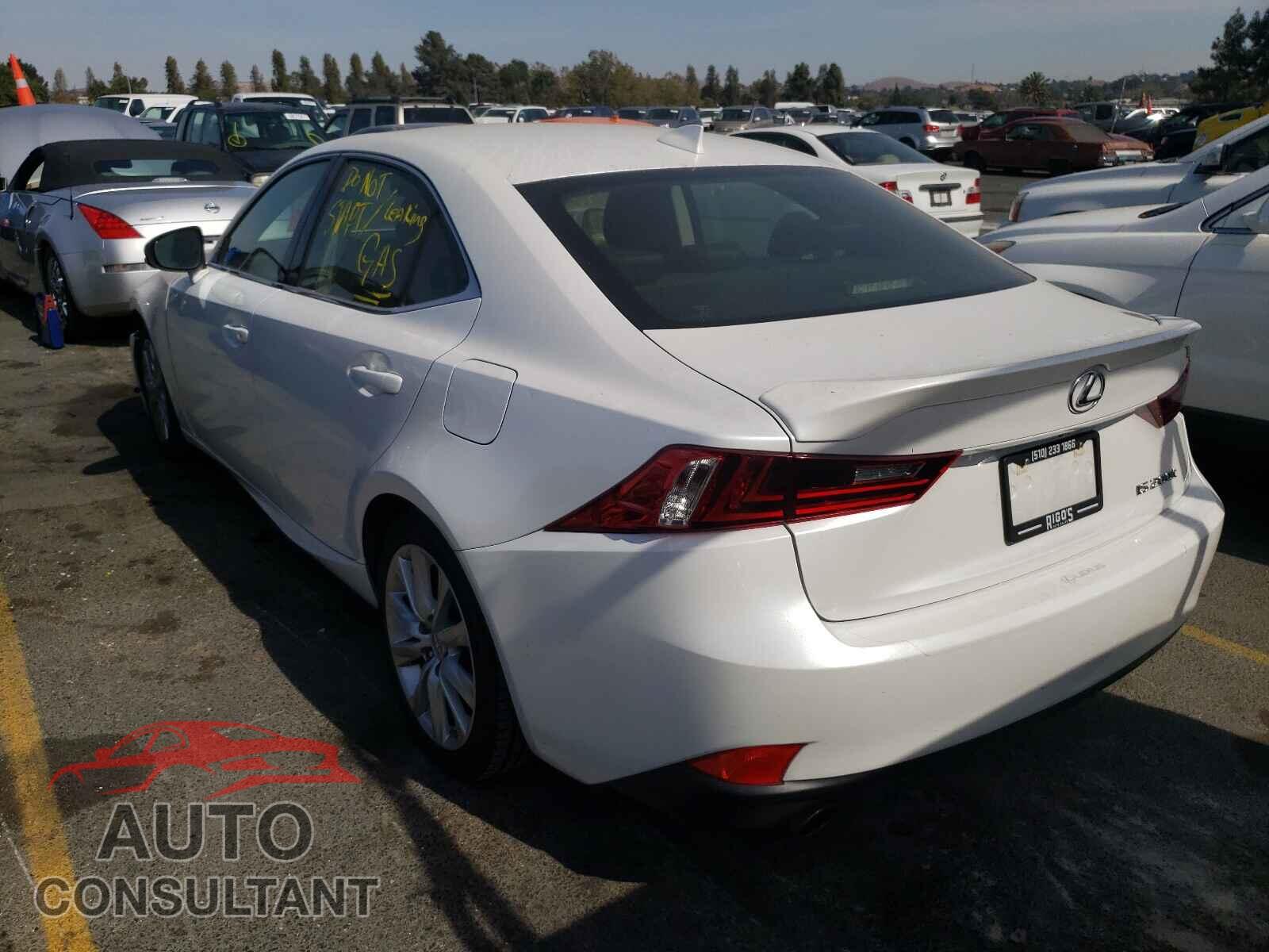 LEXUS IS 2016 - JTHBA1D2XG5010425