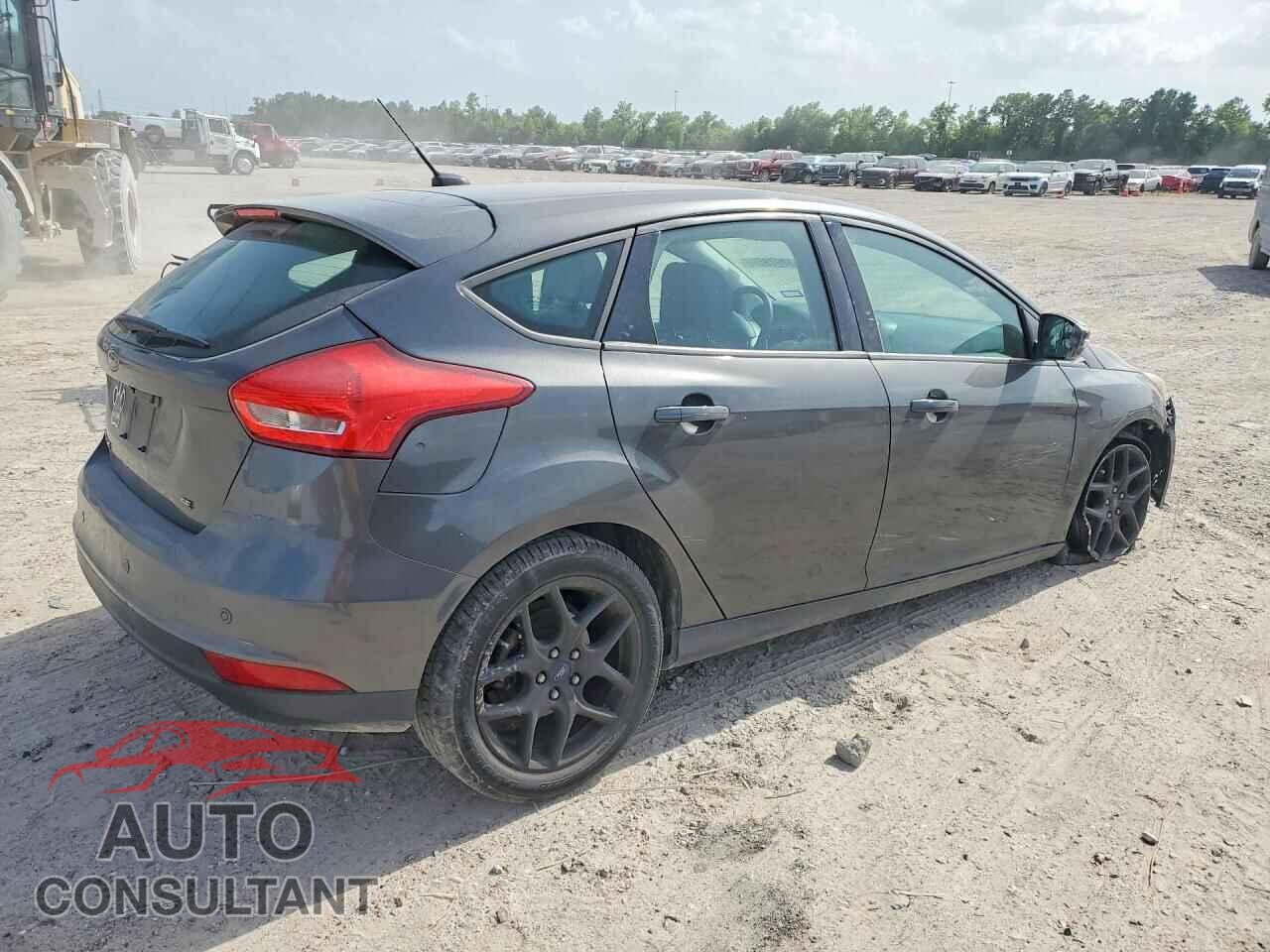 FORD FOCUS 2016 - 1FADP3K24GL340232