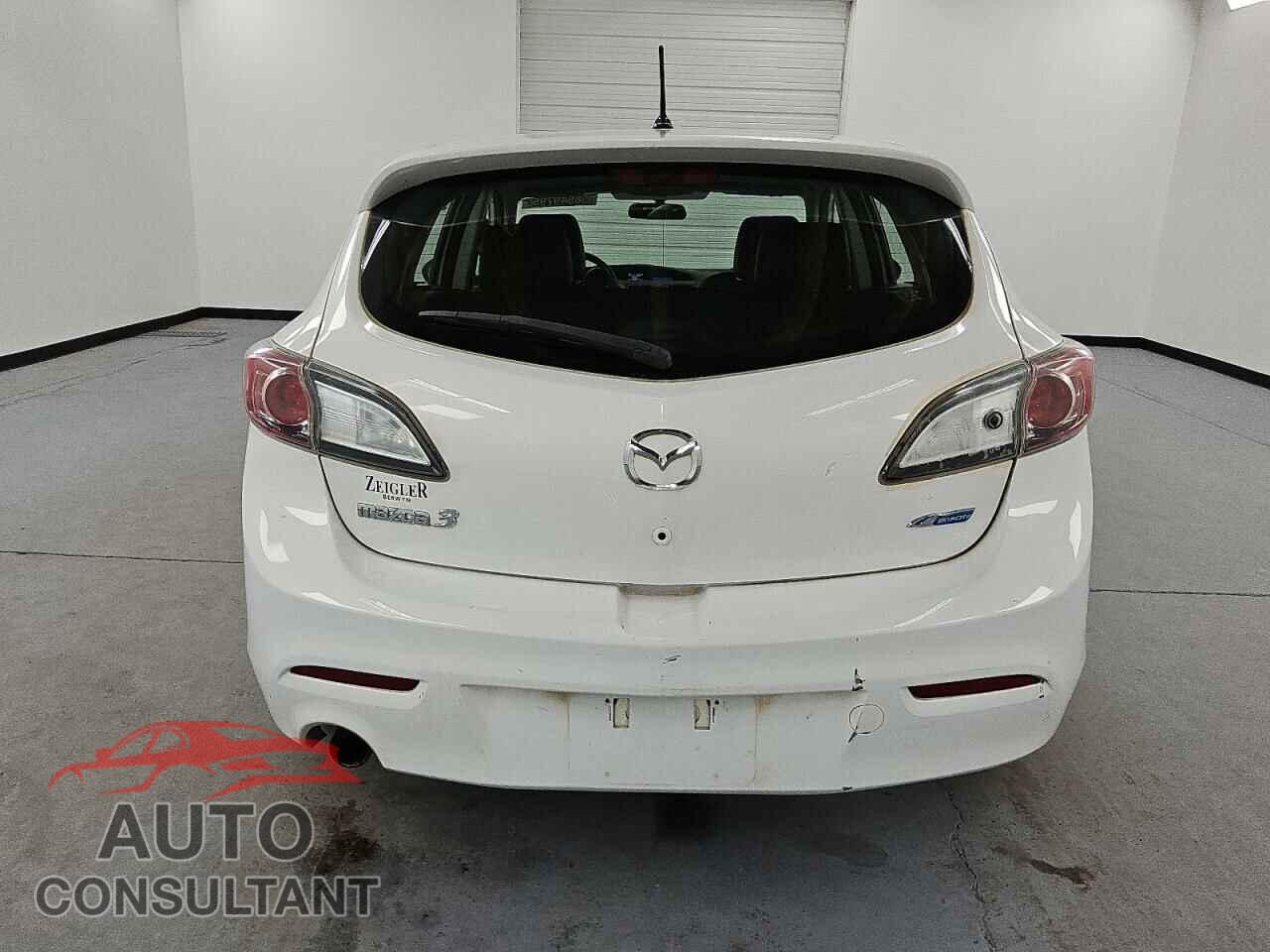 MAZDA 3 2013 - JM1BL1M72D1794285