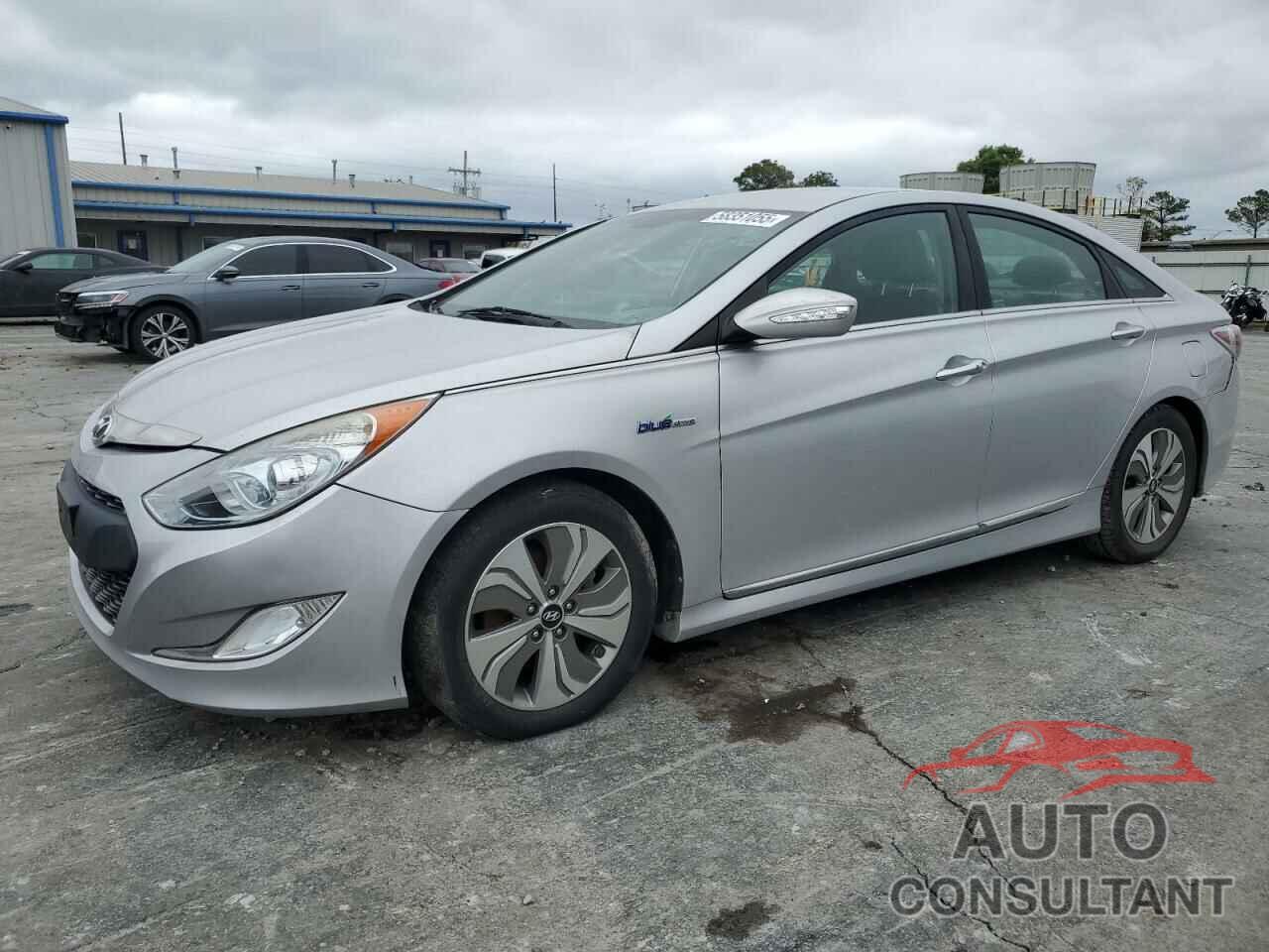 HYUNDAI SONATA 2013 - KMHEC4A45DA092031