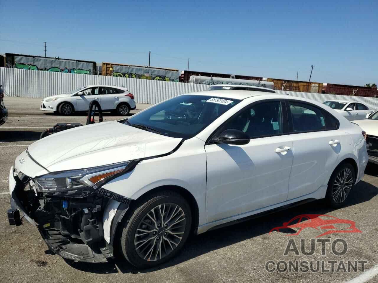 KIA FORTE 2023 - 3KPF54AD0PE531852