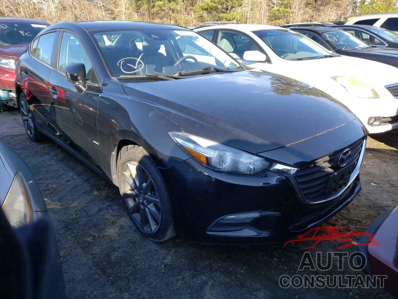 MAZDA 3 2018 - 3MZBN1V37JM169771