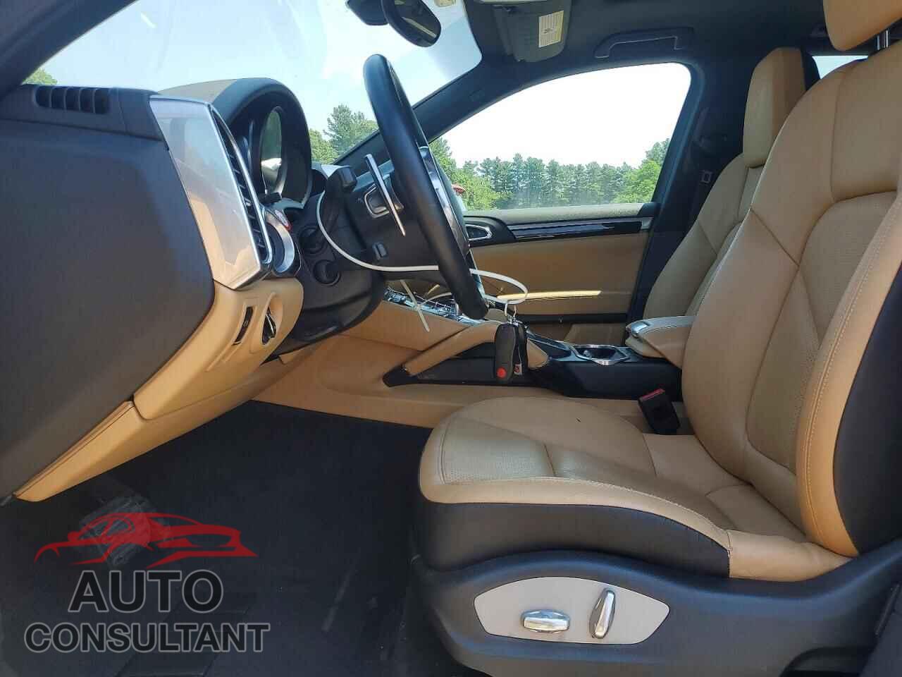 PORSCHE CAYENNE 2014 - WP1AA2A2XELA91151