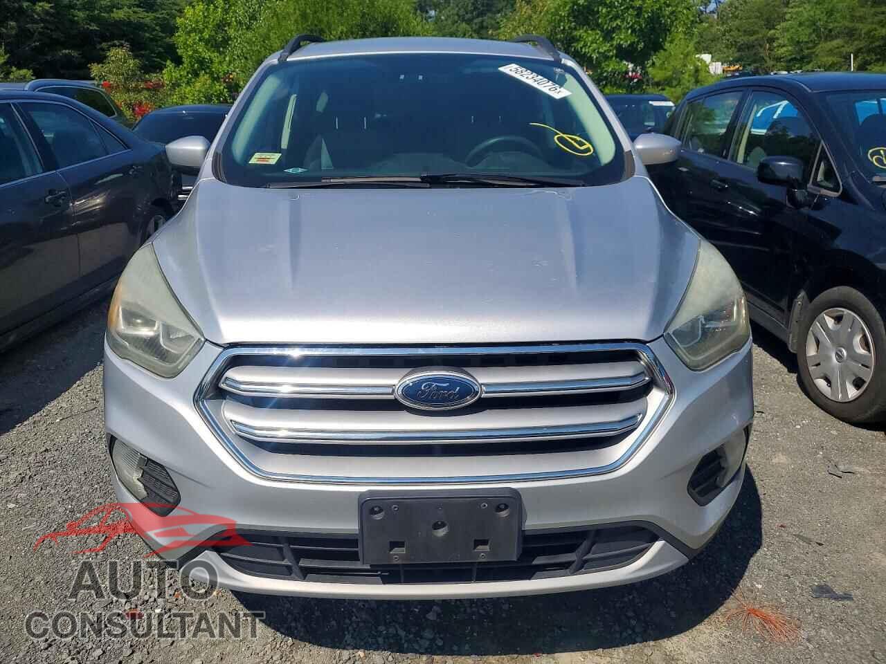 FORD ESCAPE 2017 - 1FMCU9GD1HUC16678