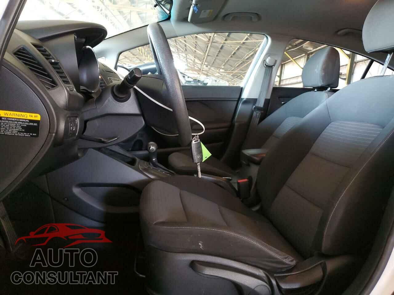 KIA FORTE 2016 - KNAFX4A61G5576027