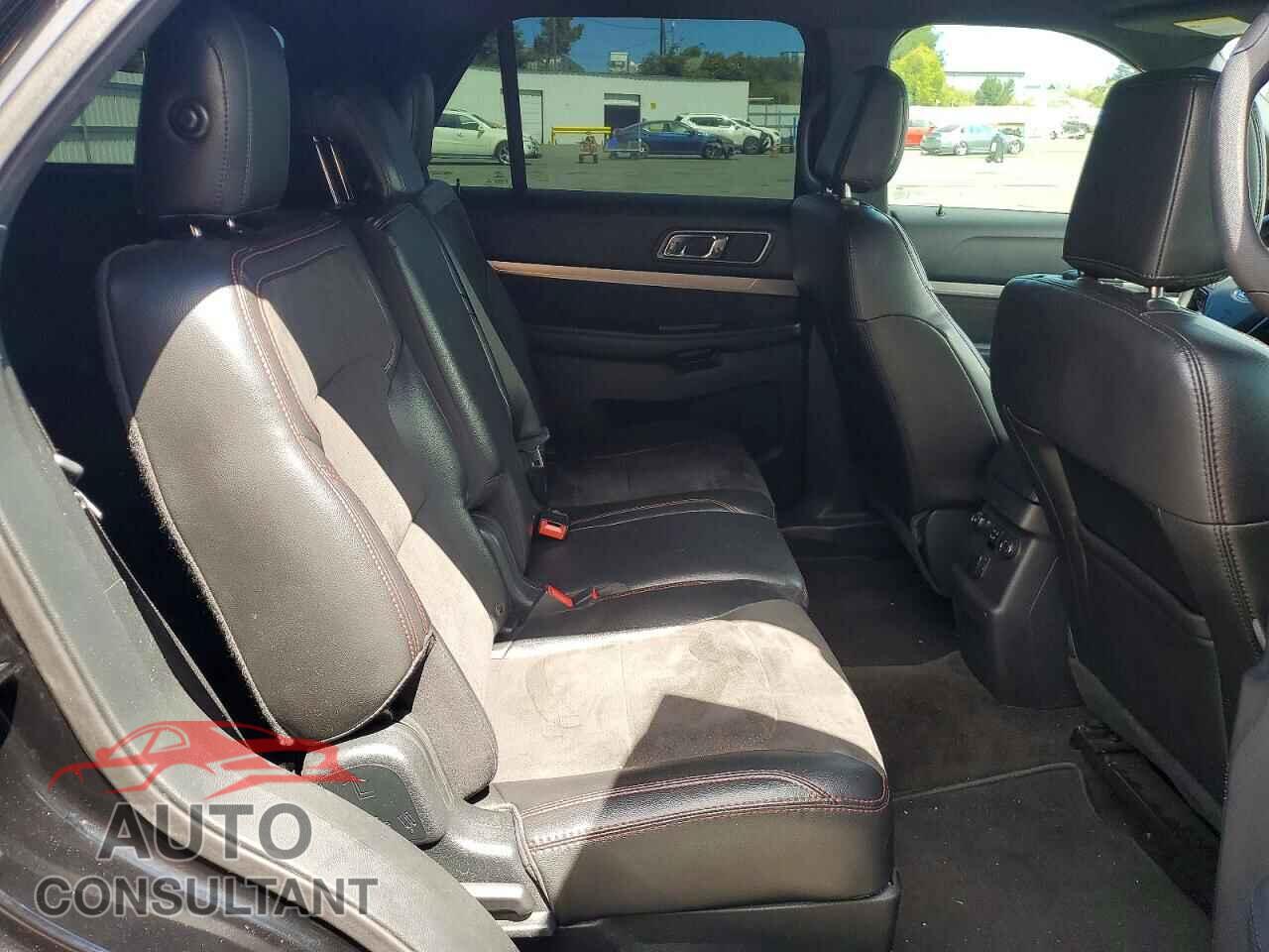 FORD EXPLORER 2018 - 1FM5K8D82JGB90466