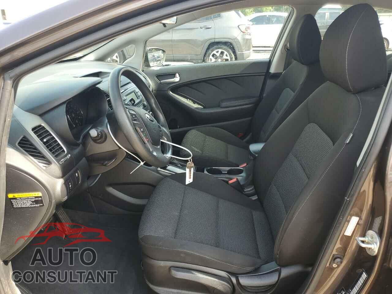 KIA FORTE 2017 - 3KPFK4A71HE037732