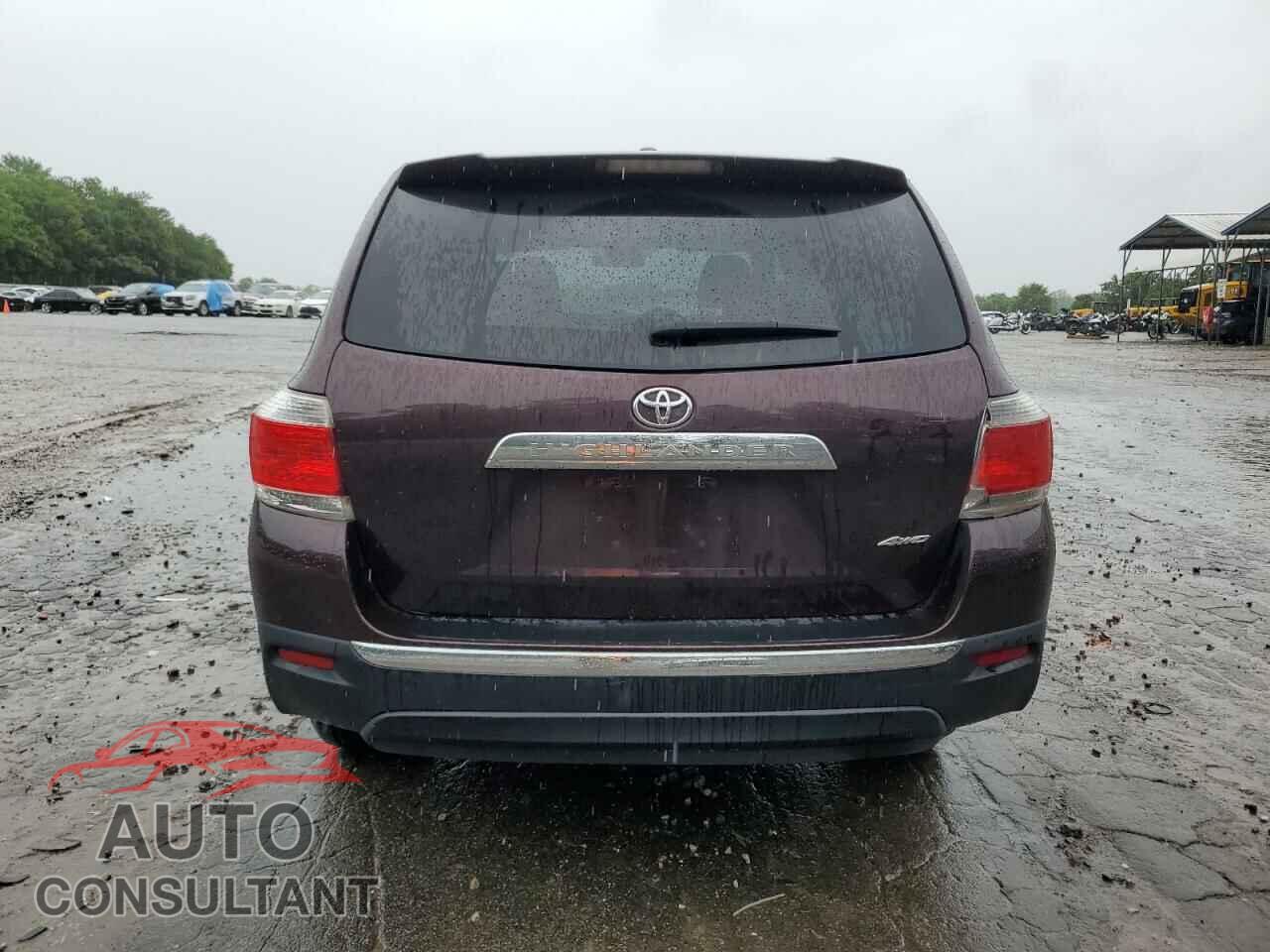 TOYOTA HIGHLANDER 2012 - 5TDBK3EH7CS151471