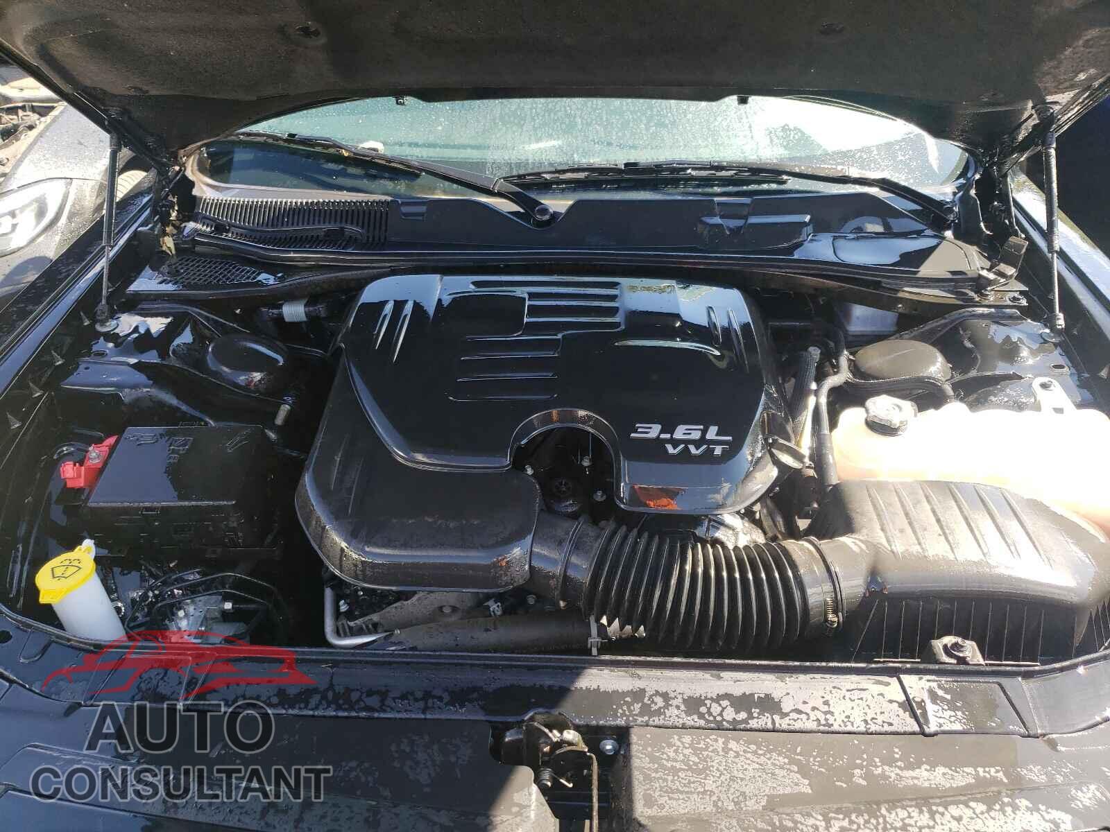 DODGE CHALLENGER 2019 - 2C3CDZKG8KH705406