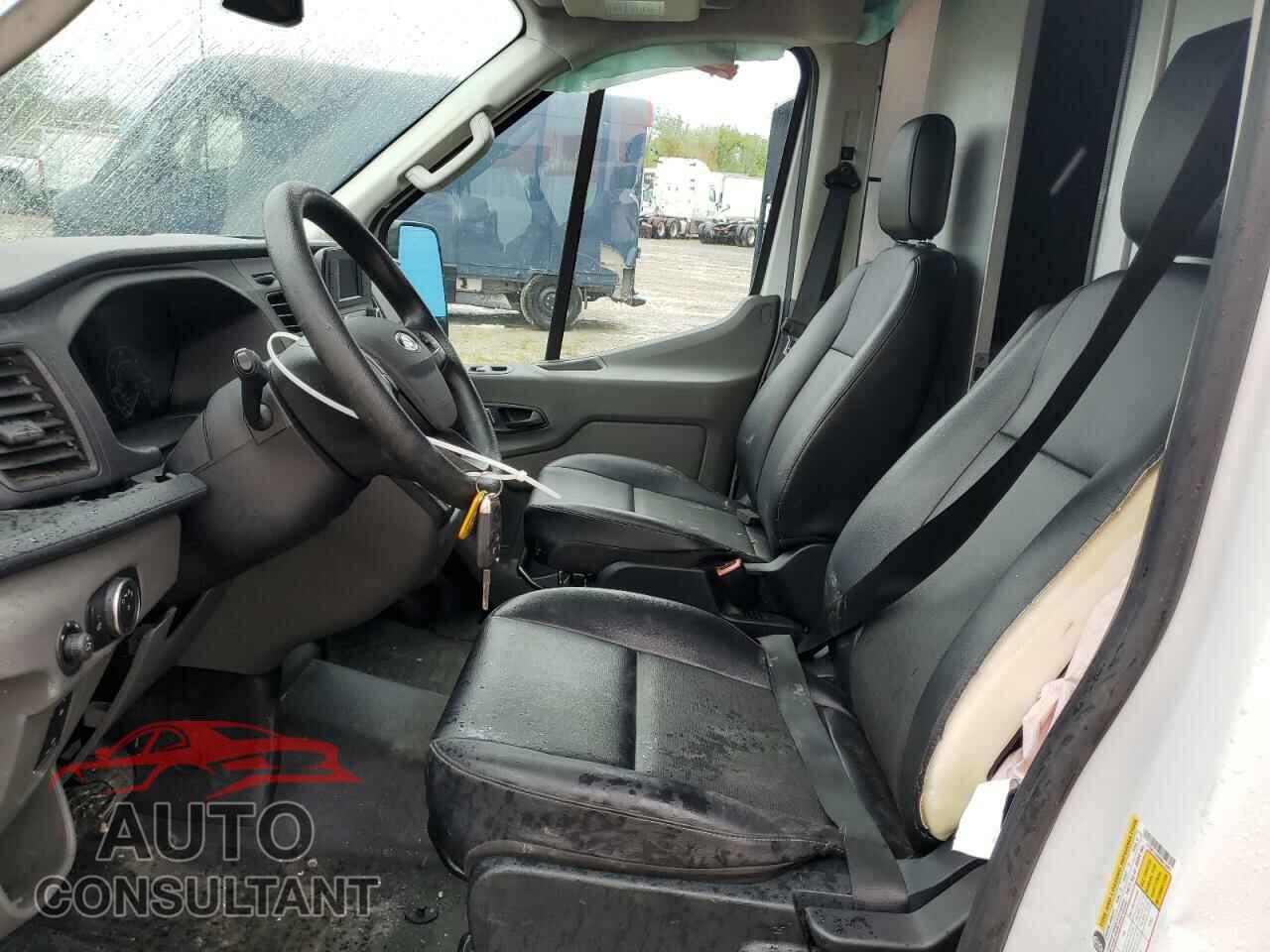FORD TRANSIT 2023 - 1FTBR1X8XPKB23061
