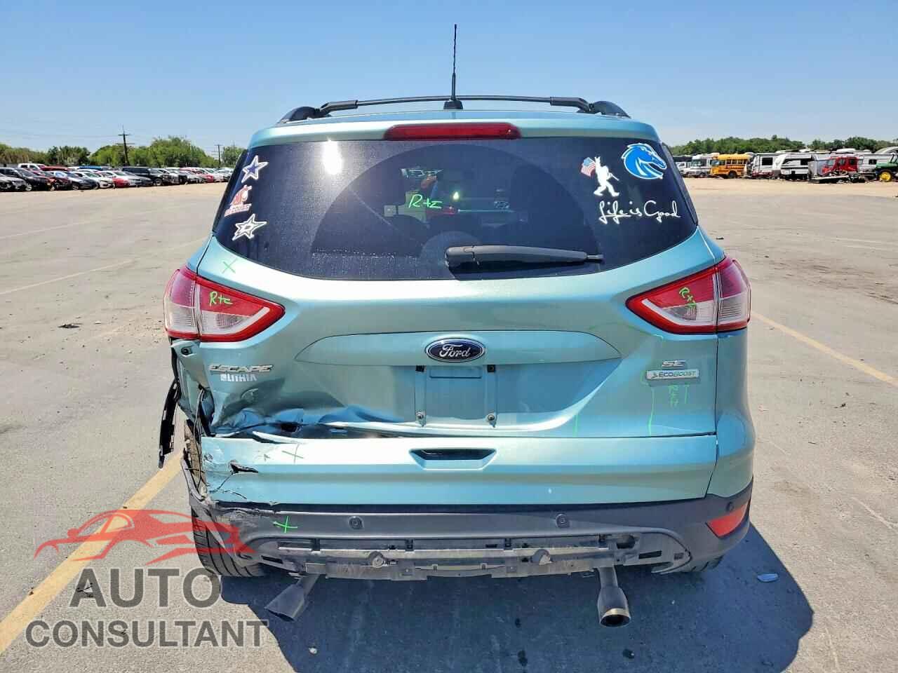FORD ESCAPE 2013 - 1FMCU0GX4DUA40614