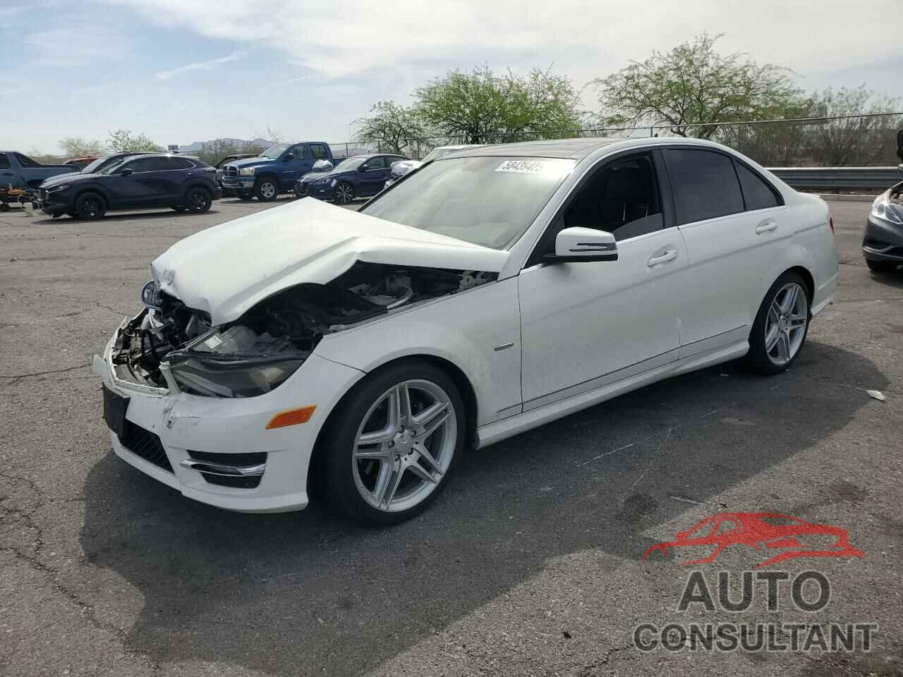MERCEDES-BENZ C-CLASS 2012 - WDDGF5HB8CR215762