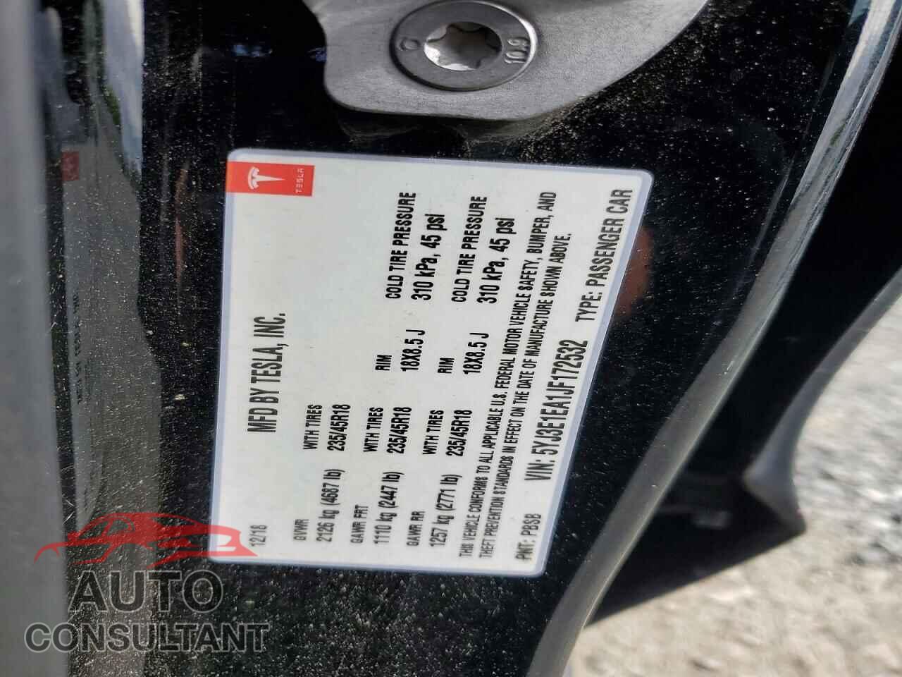 TESLA MODEL 3 2018 - 5YJ3E1EA1JF172532