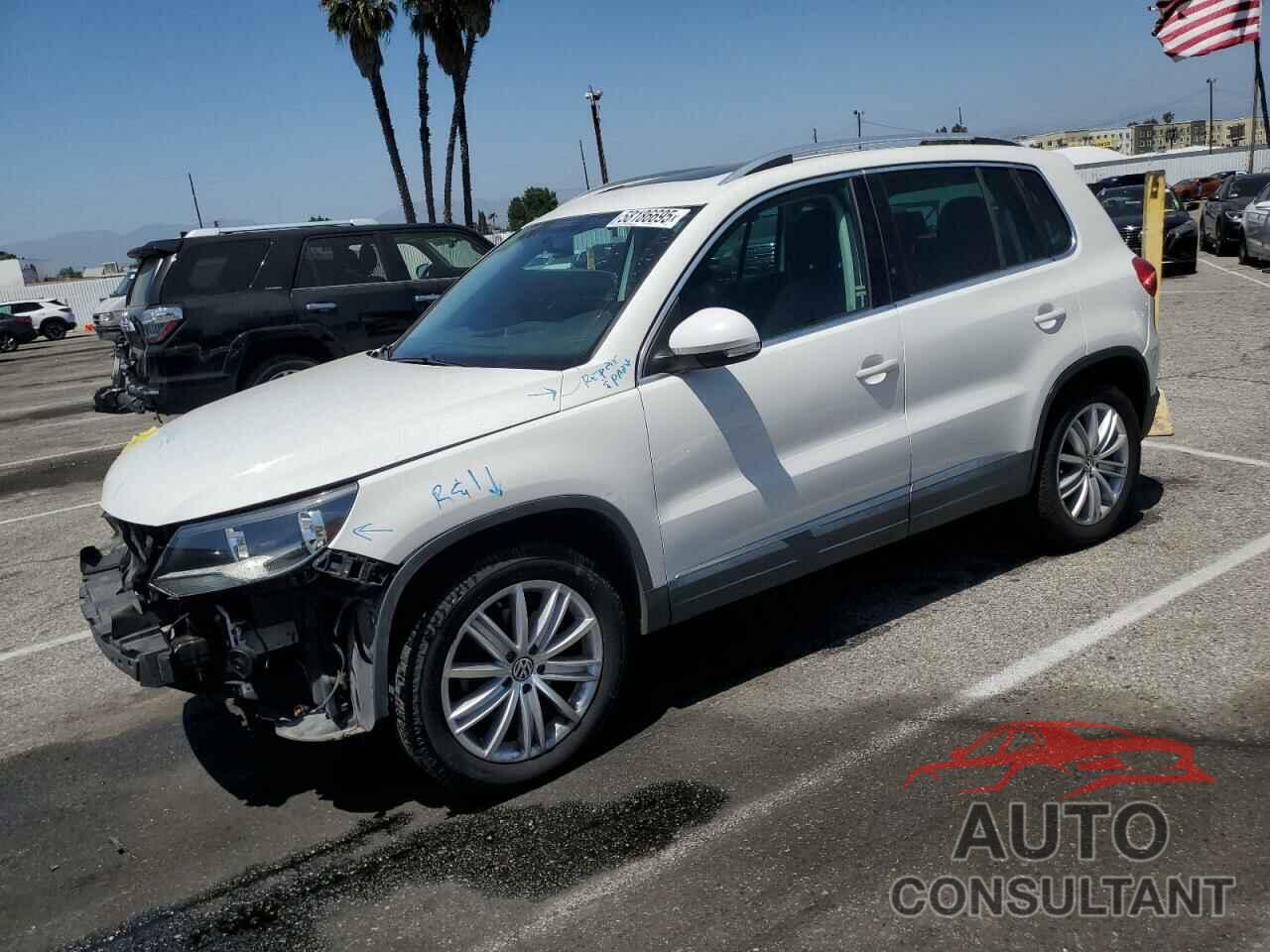 VOLKSWAGEN TIGUAN 2012 - WVGAV7AX5CW546378