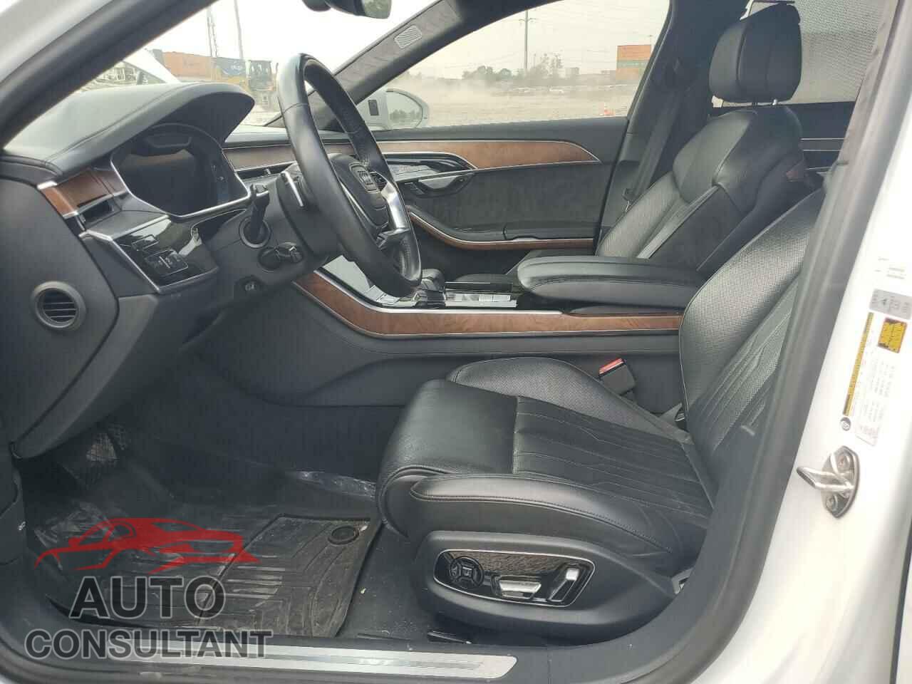 AUDI A8 2019 - WAU8EAF81KN024821