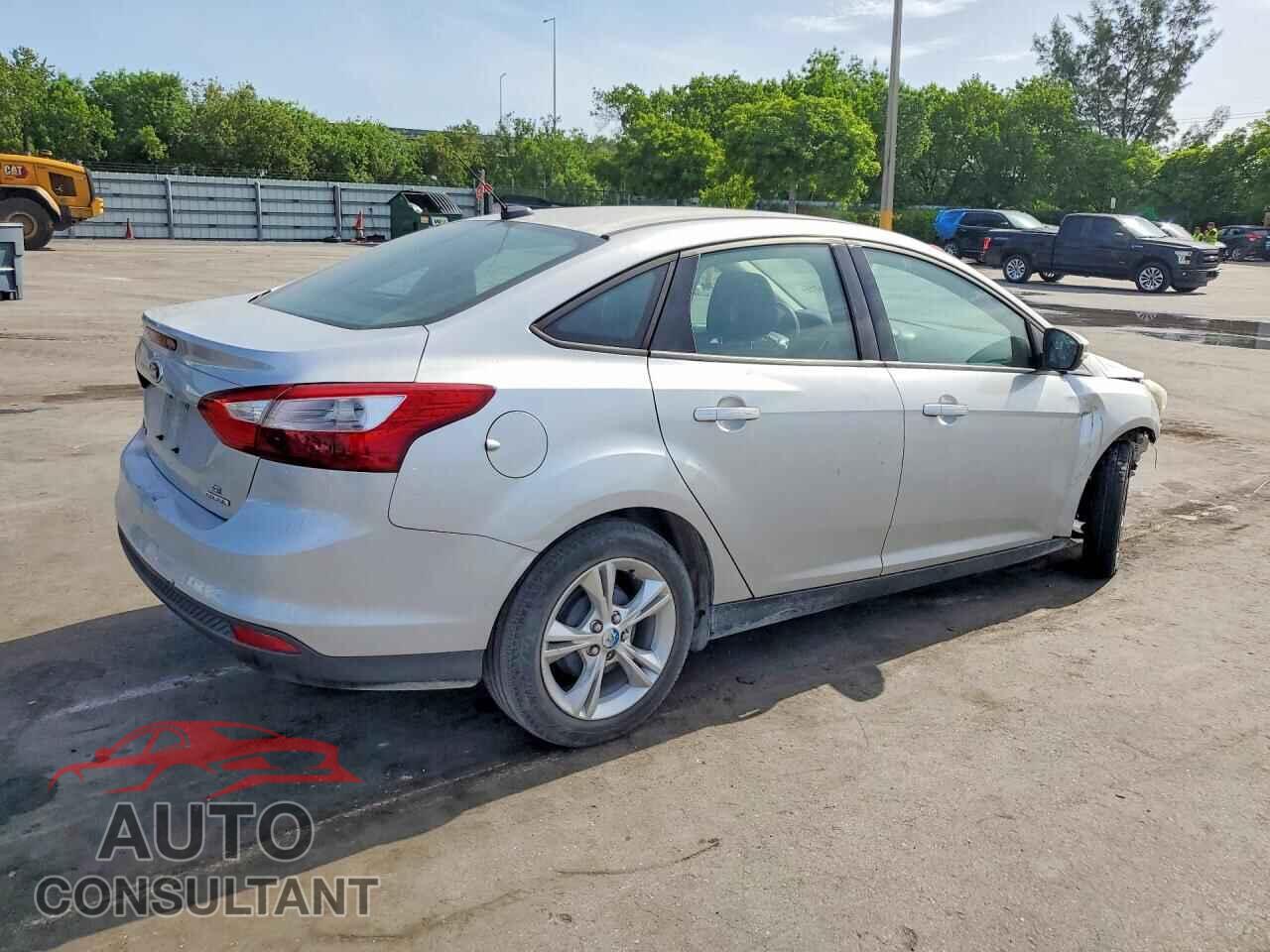 FORD FOCUS 2013 - 1FADP3F28DL136040