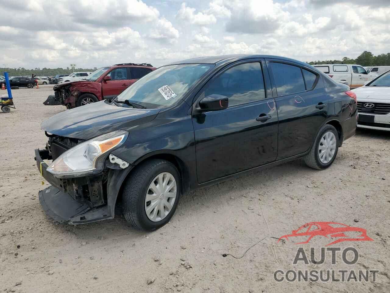 NISSAN VERSA 2017 - 3N1CN7AP4HL846605