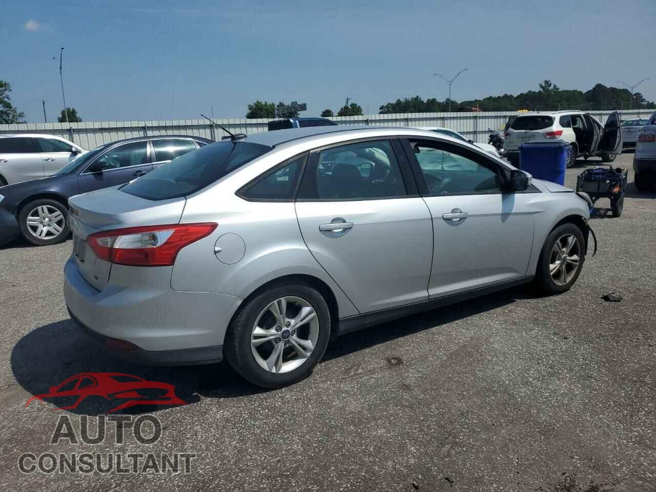 FORD FOCUS 2014 - 1FADP3F25EL178912