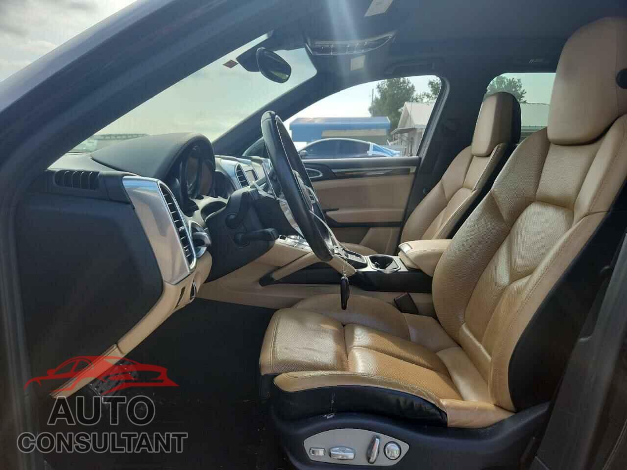 PORSCHE CAYENNE 2016 - WP1AB2A2XGLA94535