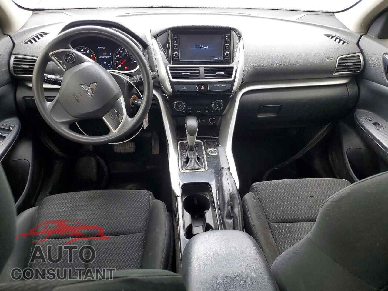 MITSUBISHI ECLIPSE 2018 - JA4AT3AA4JZ041226