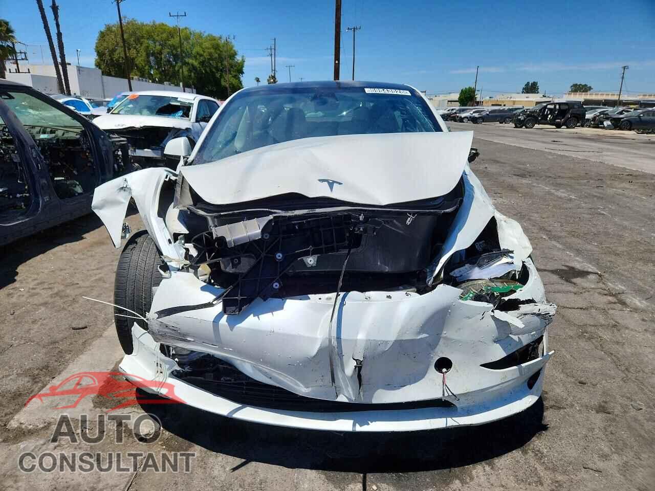 TESLA MODEL 3 2023 - 5YJ3E1EA0PF559789