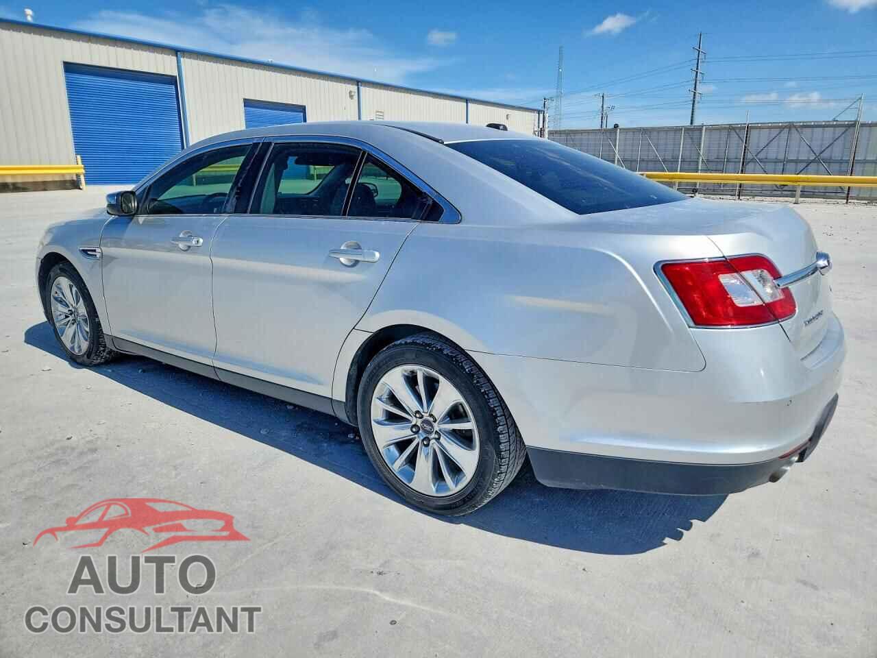 FORD TAURUS 2012 - 1FAHP2FW3CG117773
