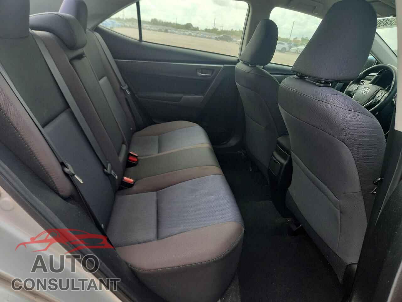 TOYOTA COROLLA 2017 - 5YFBURHEXHP707593