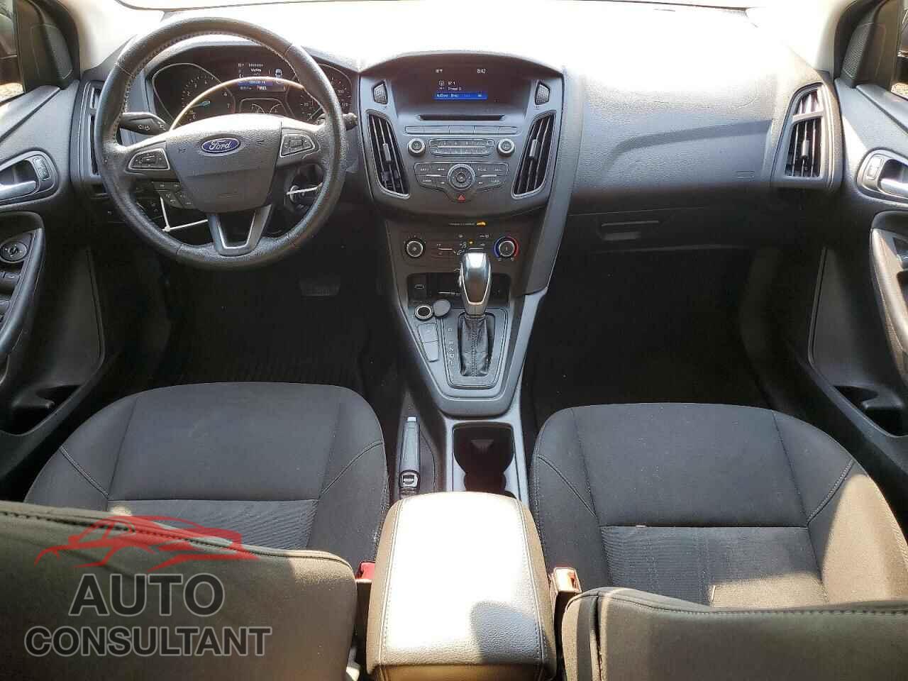FORD FOCUS 2015 - 1FADP3K23FL348479