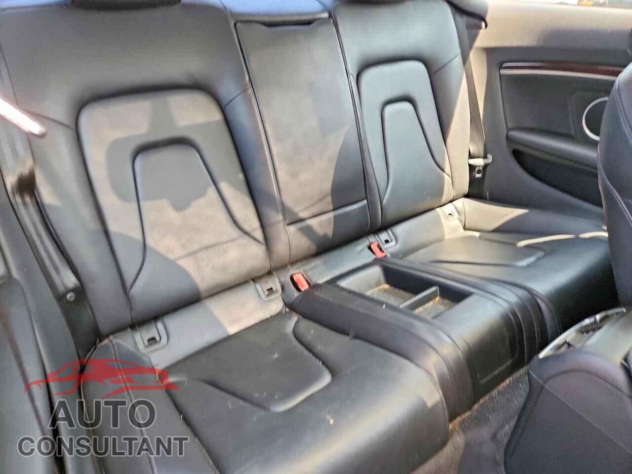 AUDI A5 2012 - WAULFAFRXCA033607