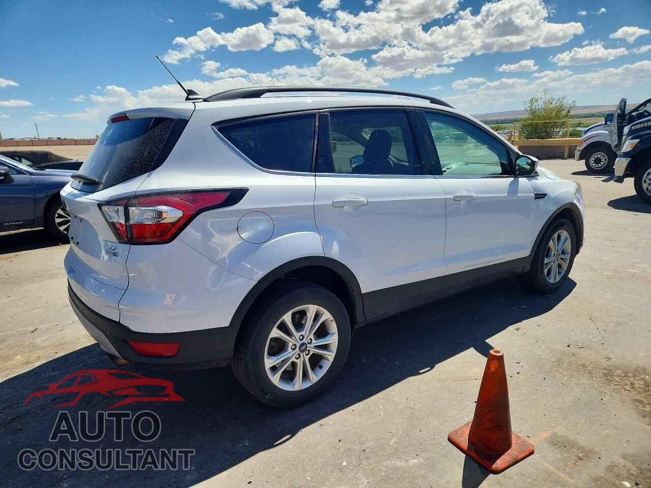 FORD ESCAPE 2018 - 1FMCU9GD4JUD29336