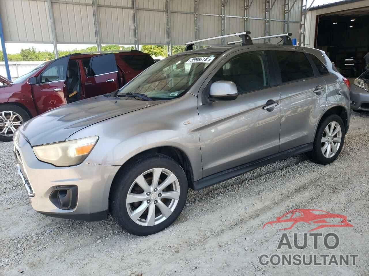 MITSUBISHI OUTLANDER 2013 - 4A4AR3AU8DE021533