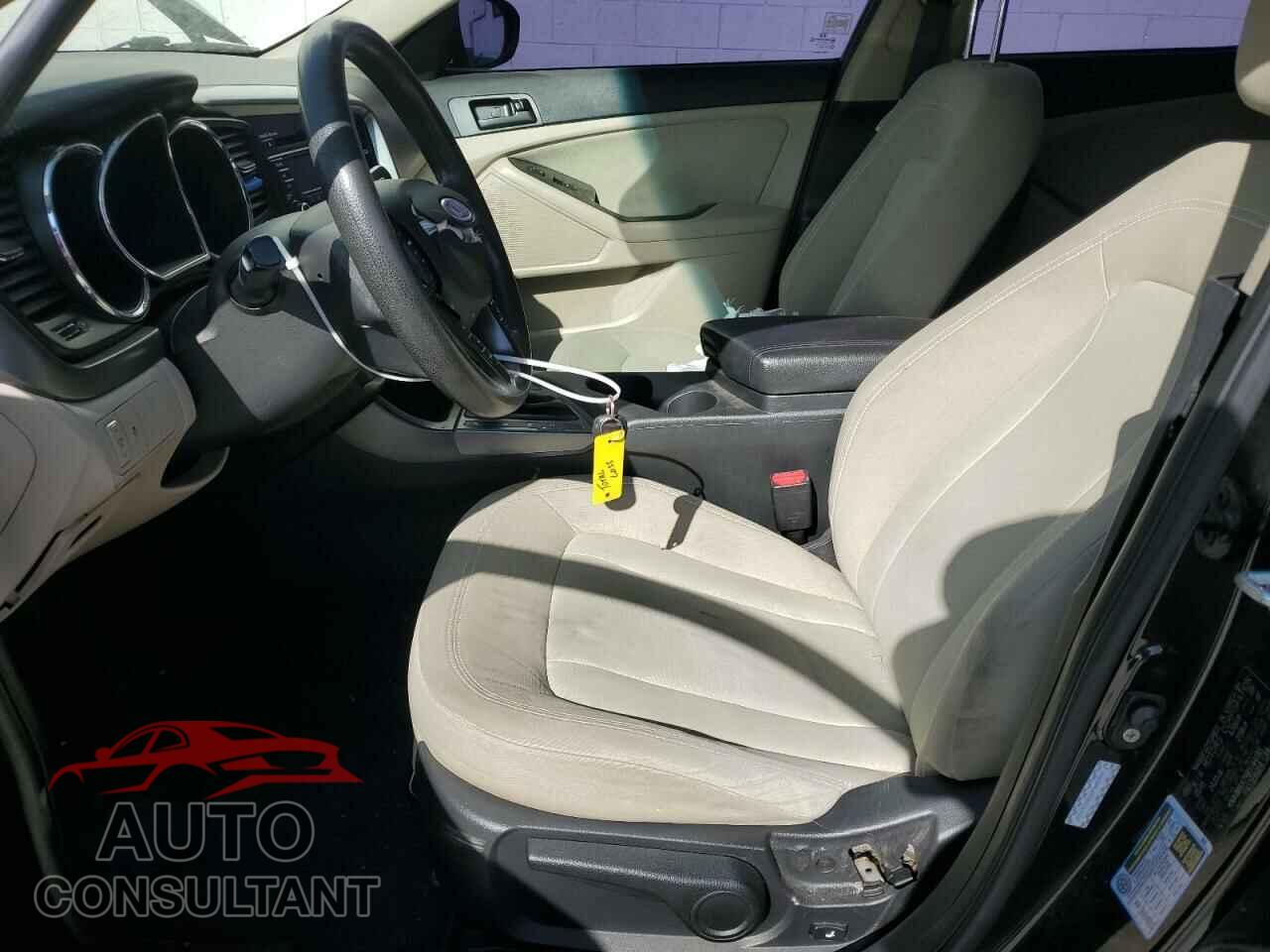 KIA OPTIMA 2011 - KNAGM4A79B5144185