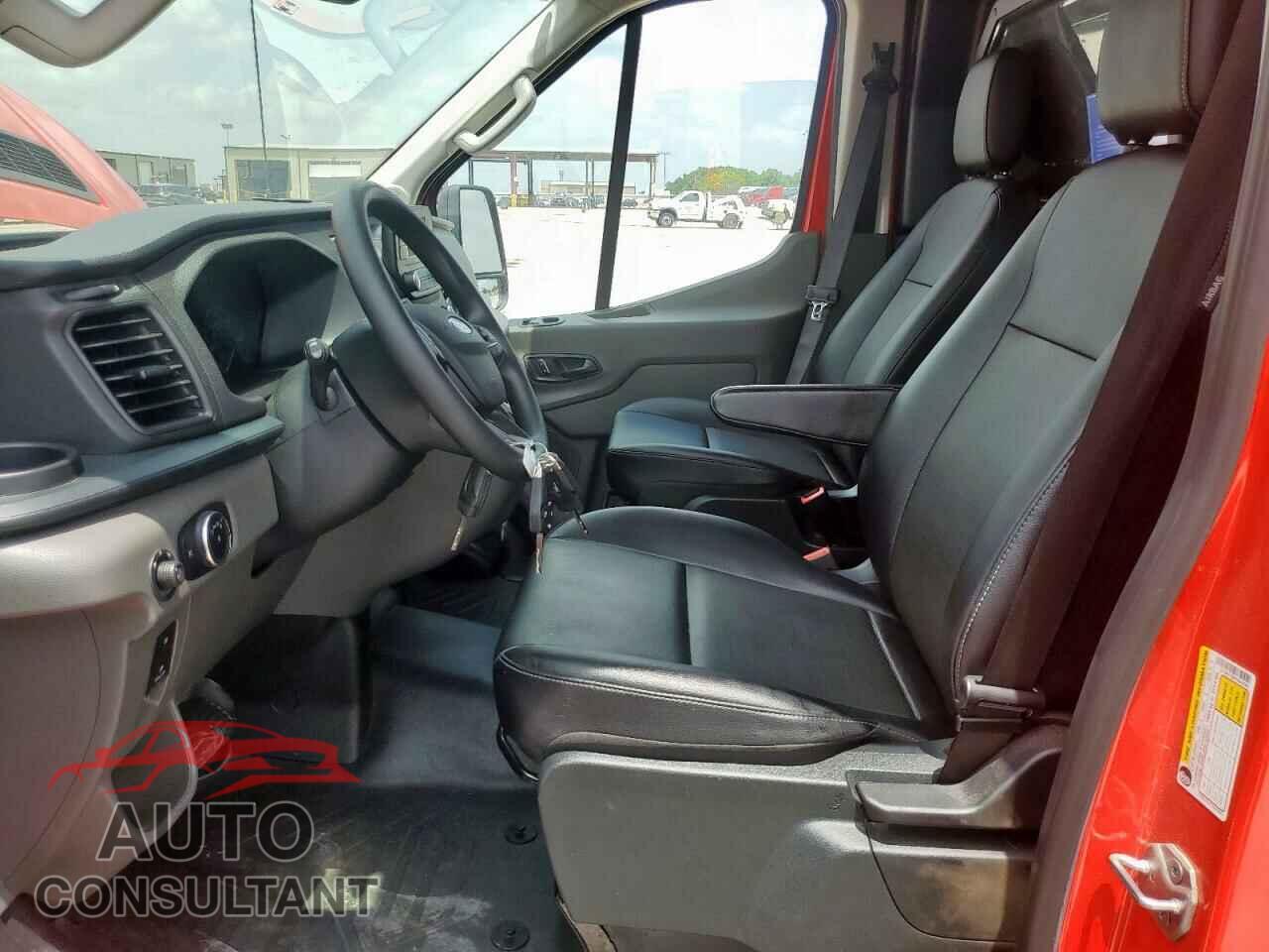 FORD TRANSIT 2023 - 1FTBR1C88PKB48286
