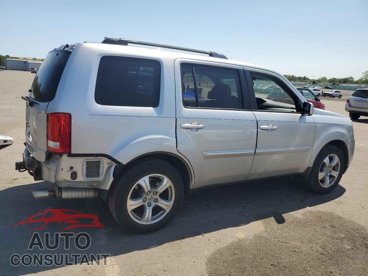 HONDA PILOT 2012 - 5FNYF4H56CB069239