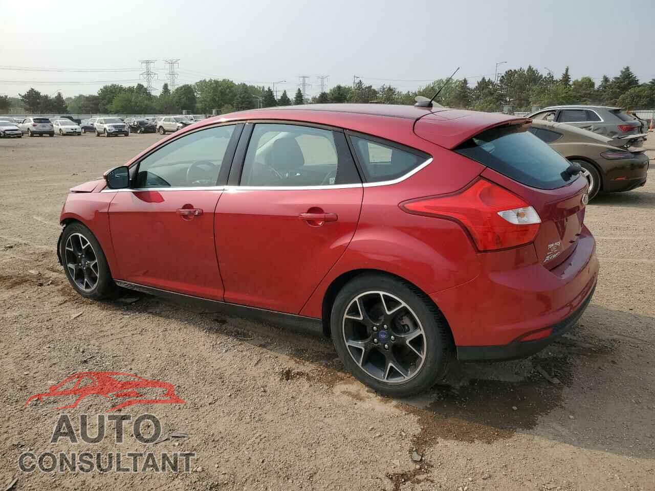 FORD FOCUS 2012 - 1FAHP3N26CL283099