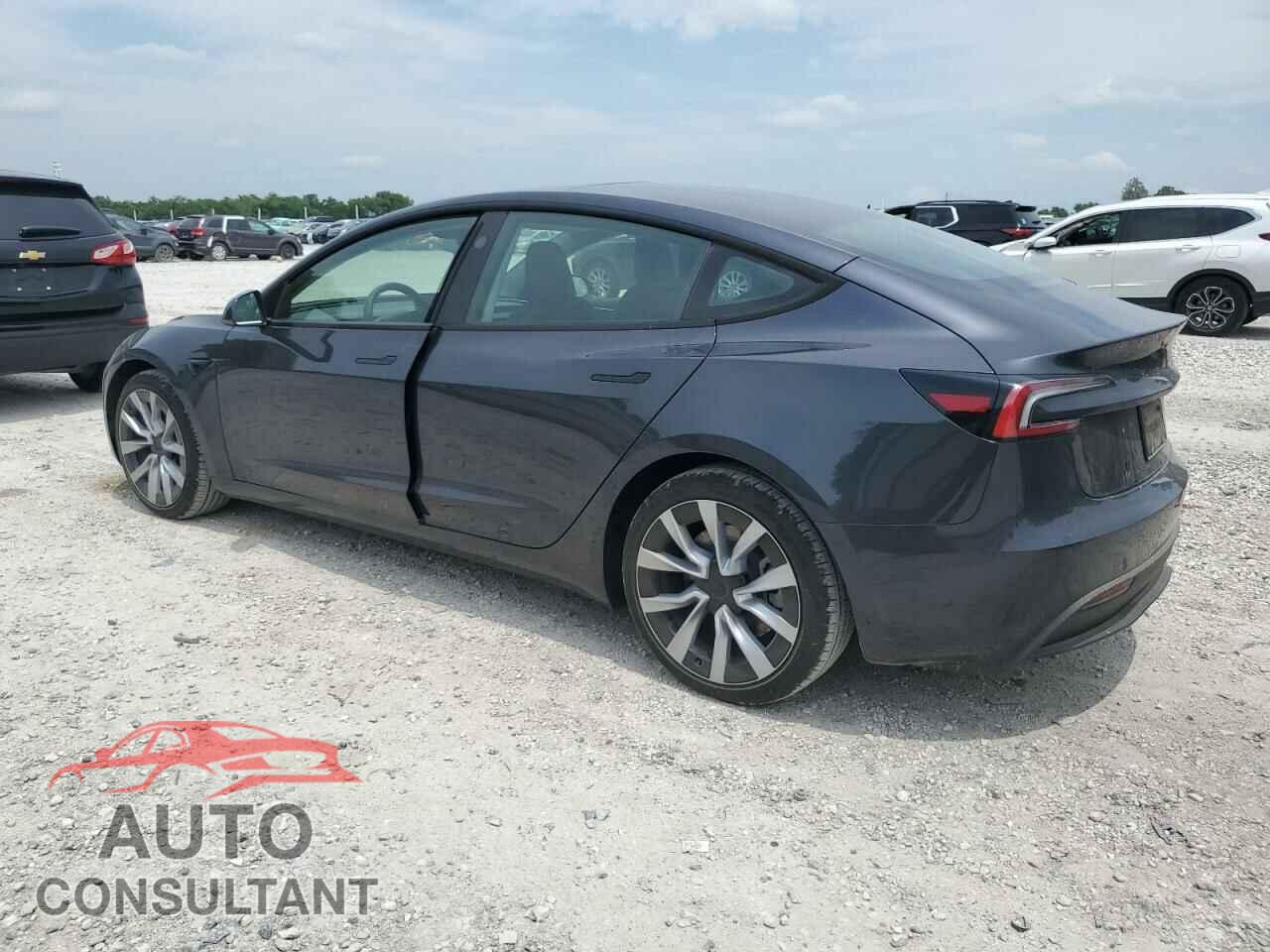 TESLA MODEL 3 2025 - 5YJ3E1EA1SF965380