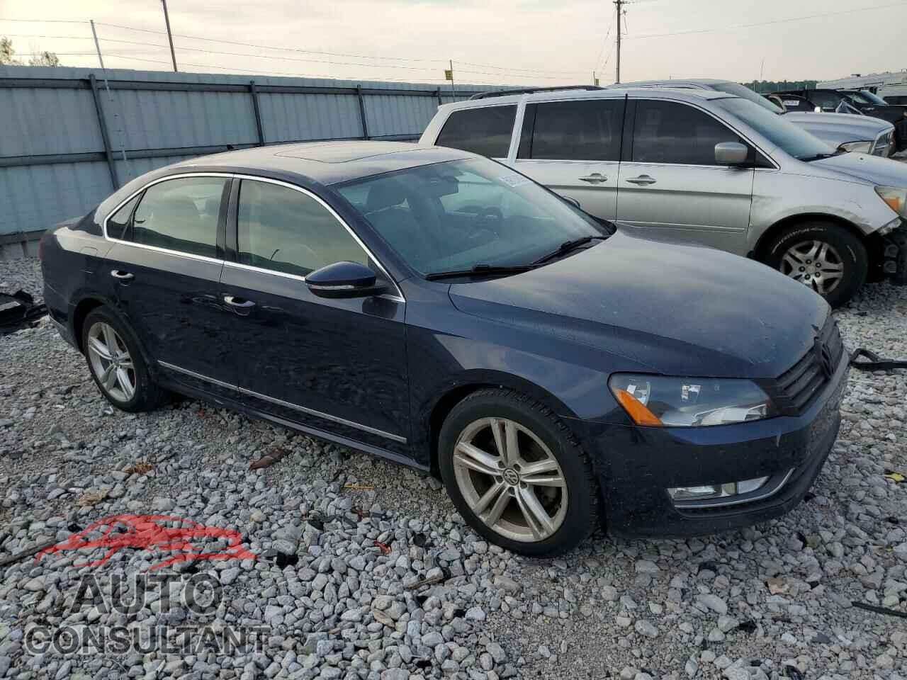 VOLKSWAGEN PASSAT 2012 - 1VWCN7A31CC084653