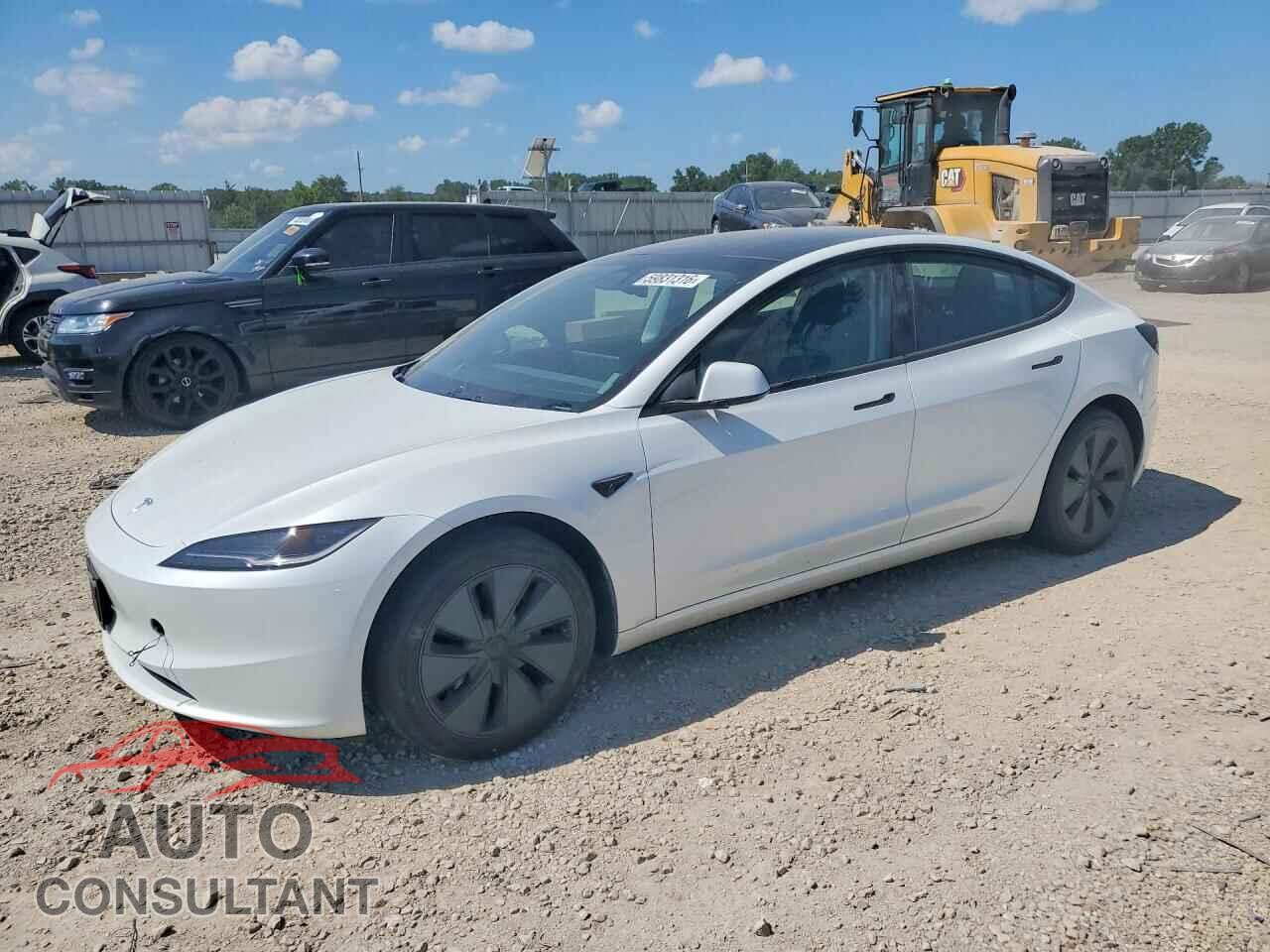 TESLA MODEL 3 2024 - 5YJ3E1EA7RF717550