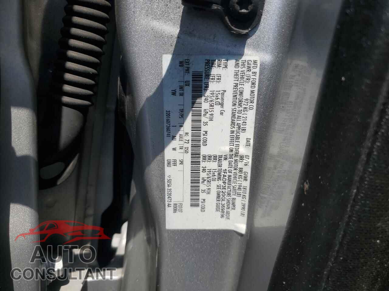FORD FOCUS 2016 - 1FADP3E20GL369898