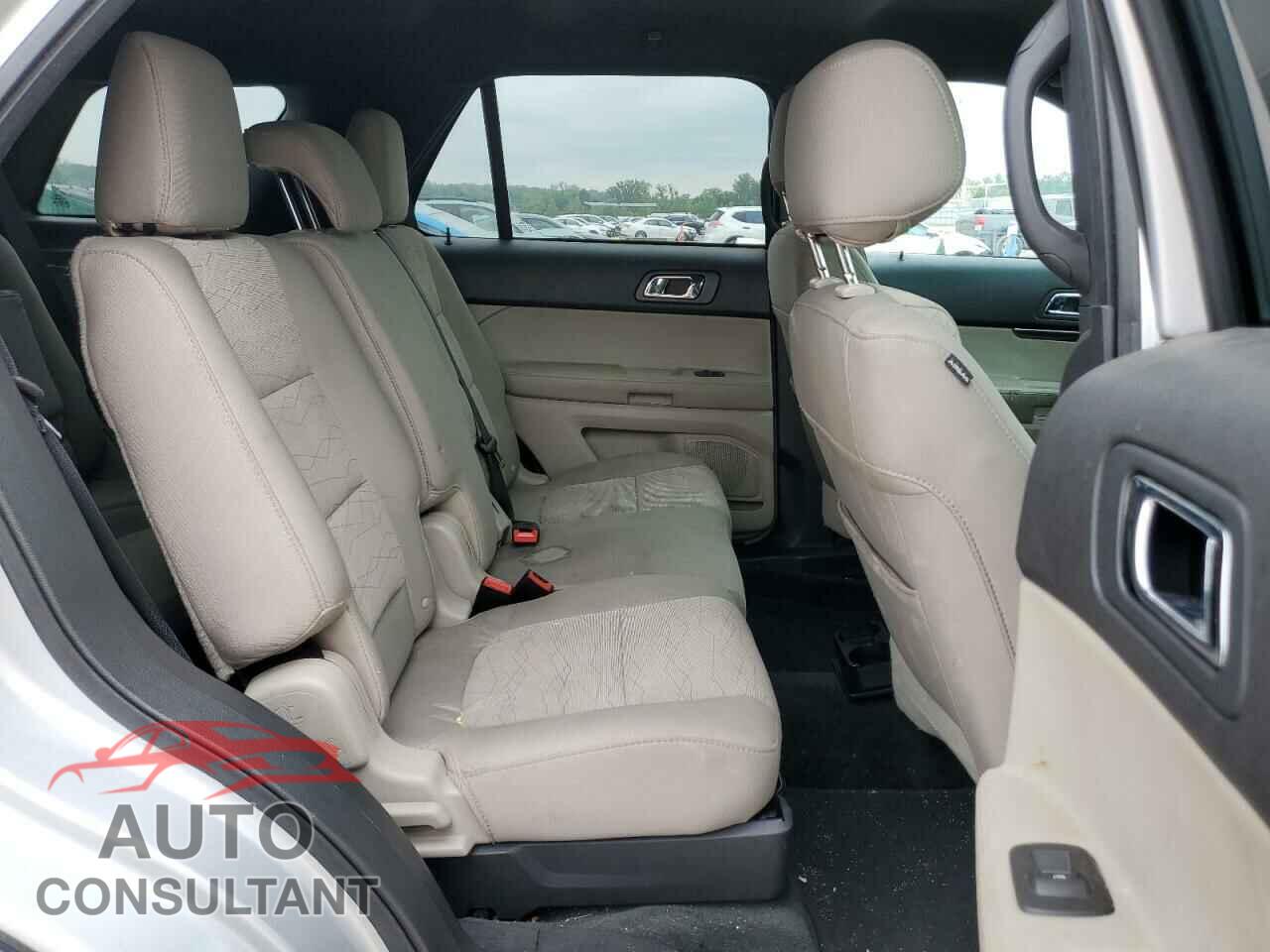 FORD EXPLORER 2015 - 1FM5K8B8XFGA58050