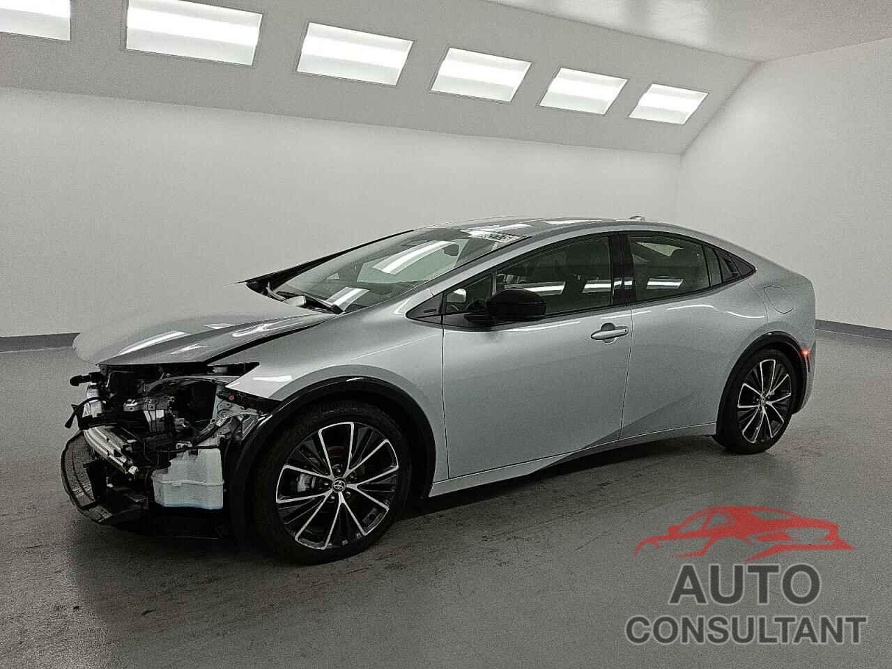 TOYOTA PRIUS 2025 - JTDACAAU2S3049706