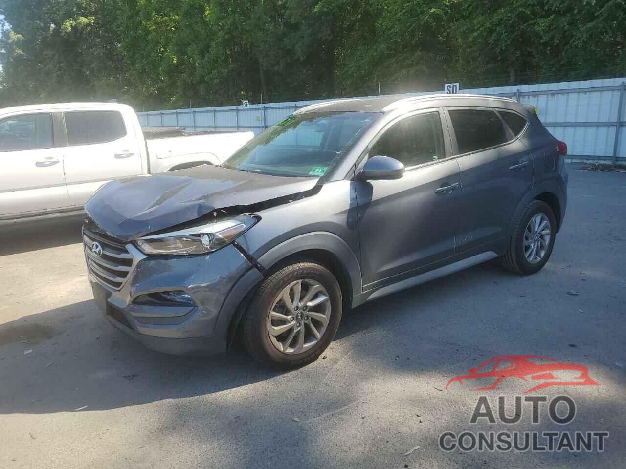 HYUNDAI TUCSON 2018 - KM8J3CA48JU683571