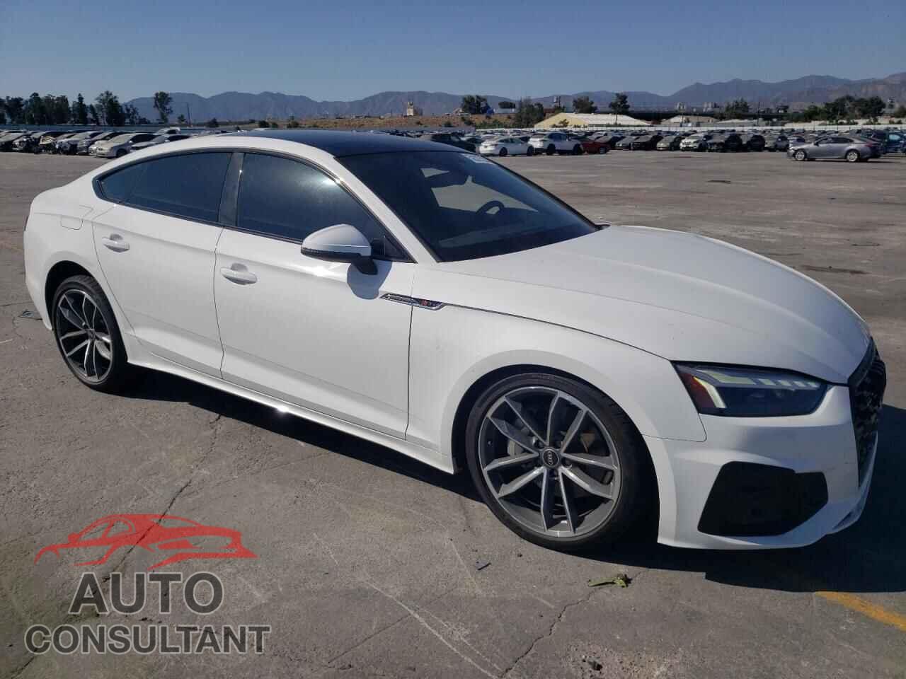 AUDI A5 2024 - WAUDACF53RA082314