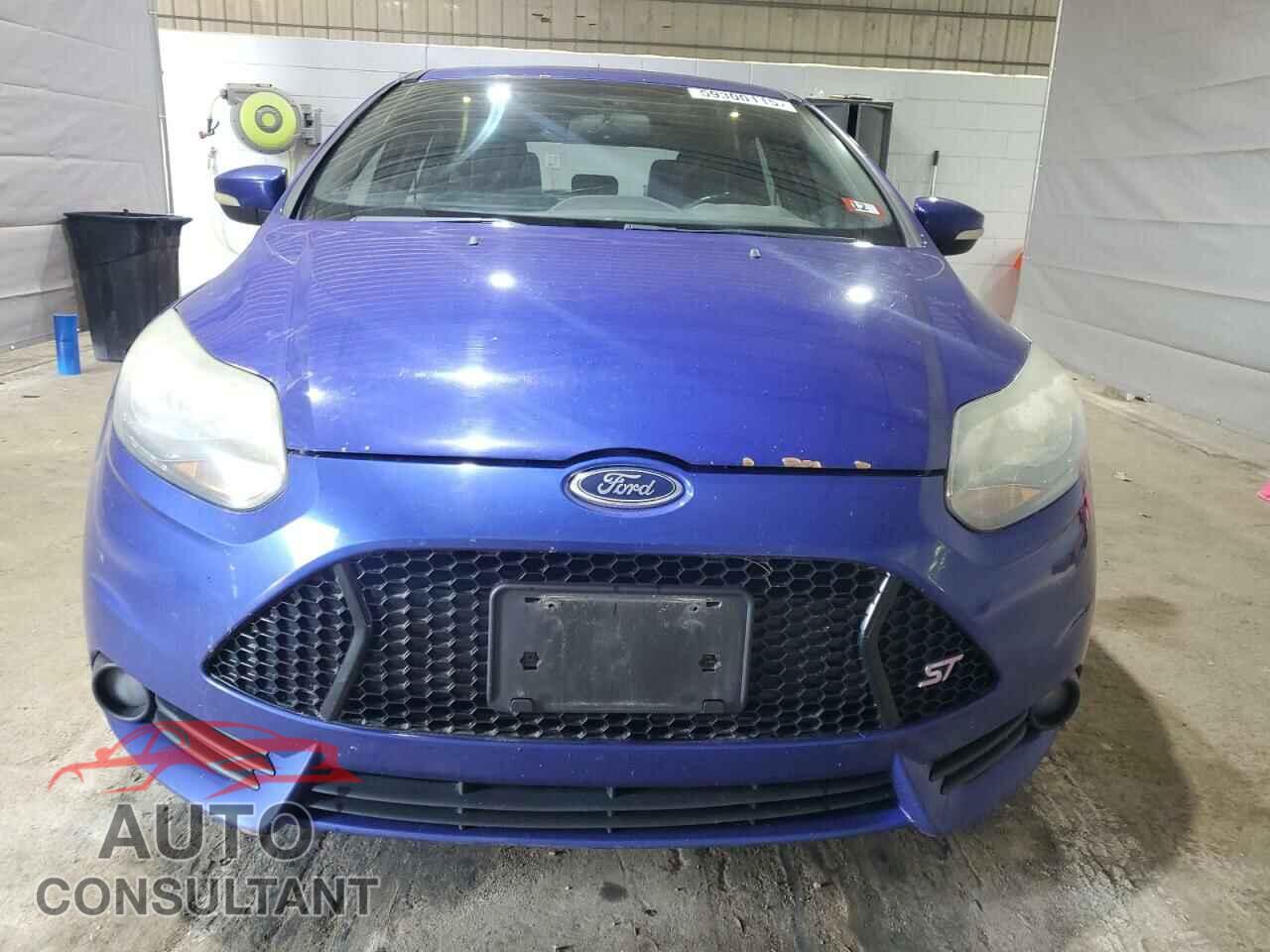 FORD FOCUS 2013 - 1FADP3L93DL126095