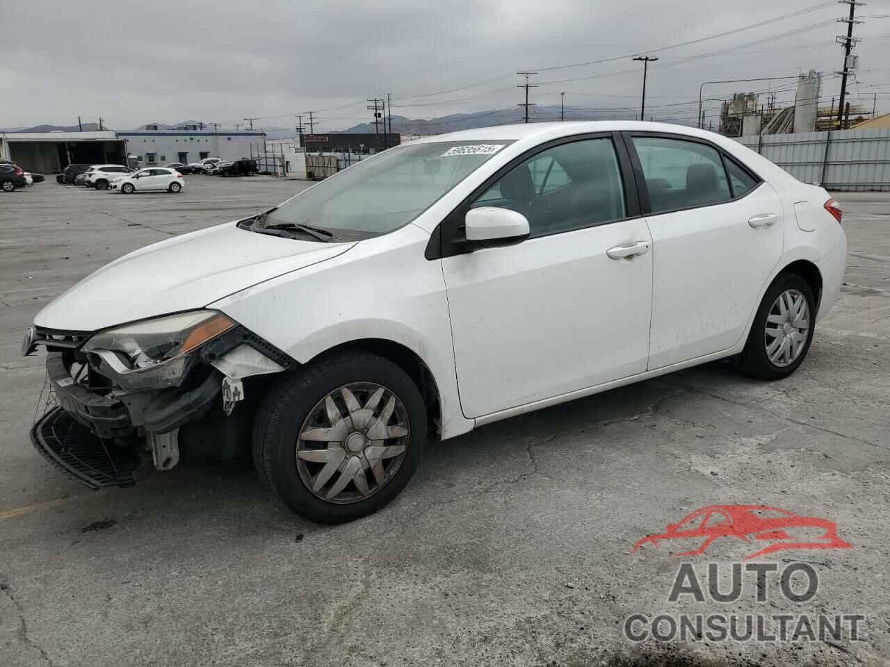 TOYOTA COROLLA 2015 - 5YFBURHE7FP352072